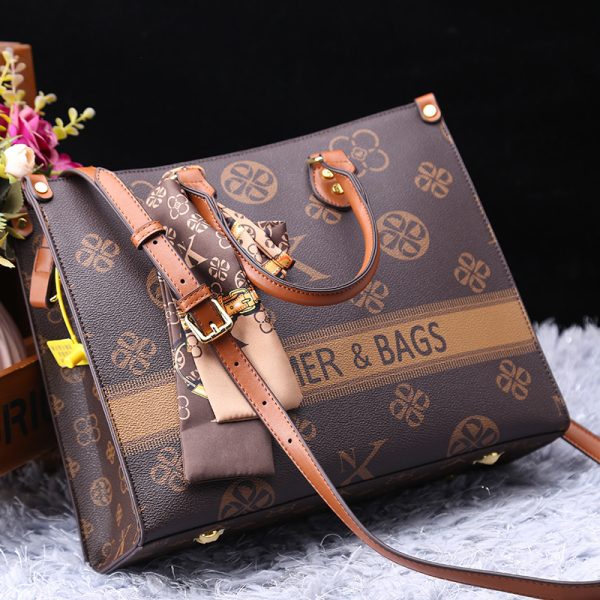 Big Capacity Women’s Handbag – Premium Quality - Image 2